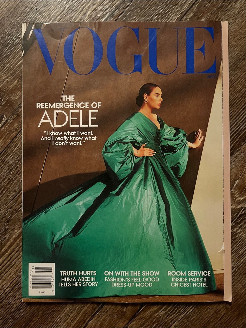 Vogue November 2021 Magazine— Featuring Adele
